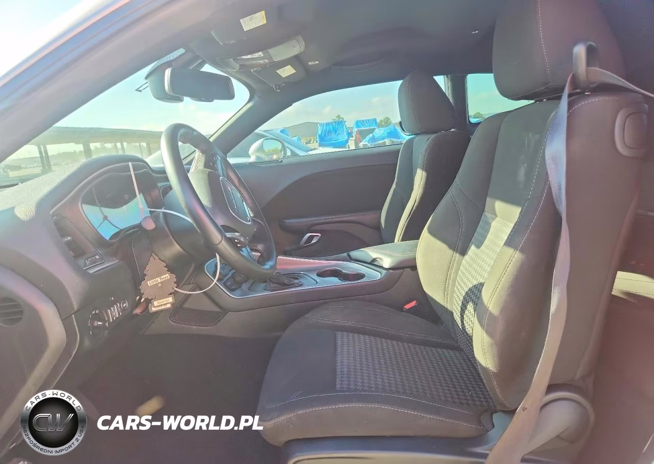 2022 Dodge Challenger Sxt VIN:2C3CDZAG2NH182079 - 7