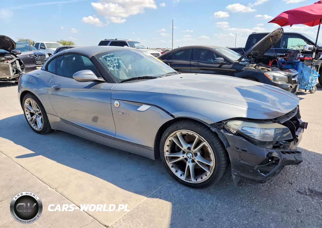2010 BMW Z4 Sdrive30I VIN:WBALM5C5XAE377412 - 4