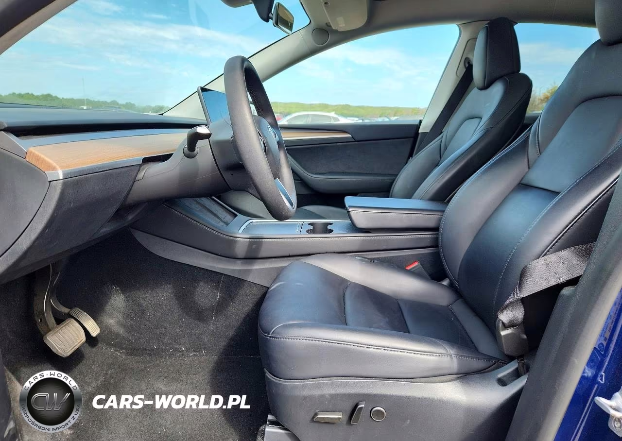 2023 Tesla Model Y VIN:7SAYGAEE0PF977808 - 7