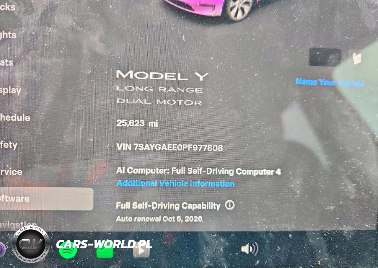 2023 Tesla Model Y VIN:7SAYGAEE0PF977808 - 9