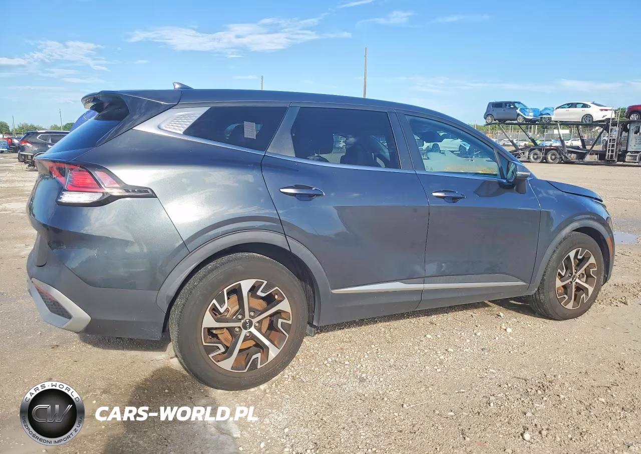 2023 Kia Sportage Ex VIN:5XYK33AF0PG035422 - 3