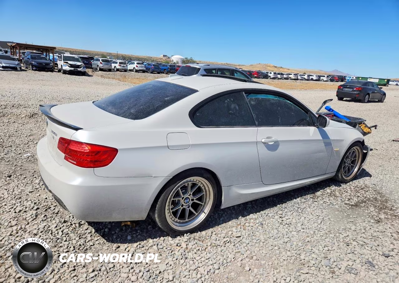 2011 BMW 335 I VIN:WBAKG7C59BE599066 - 3