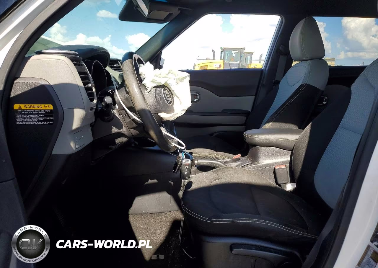 2015 Kia Soul + VIN:KNDJP3A5XF7806293 - 7