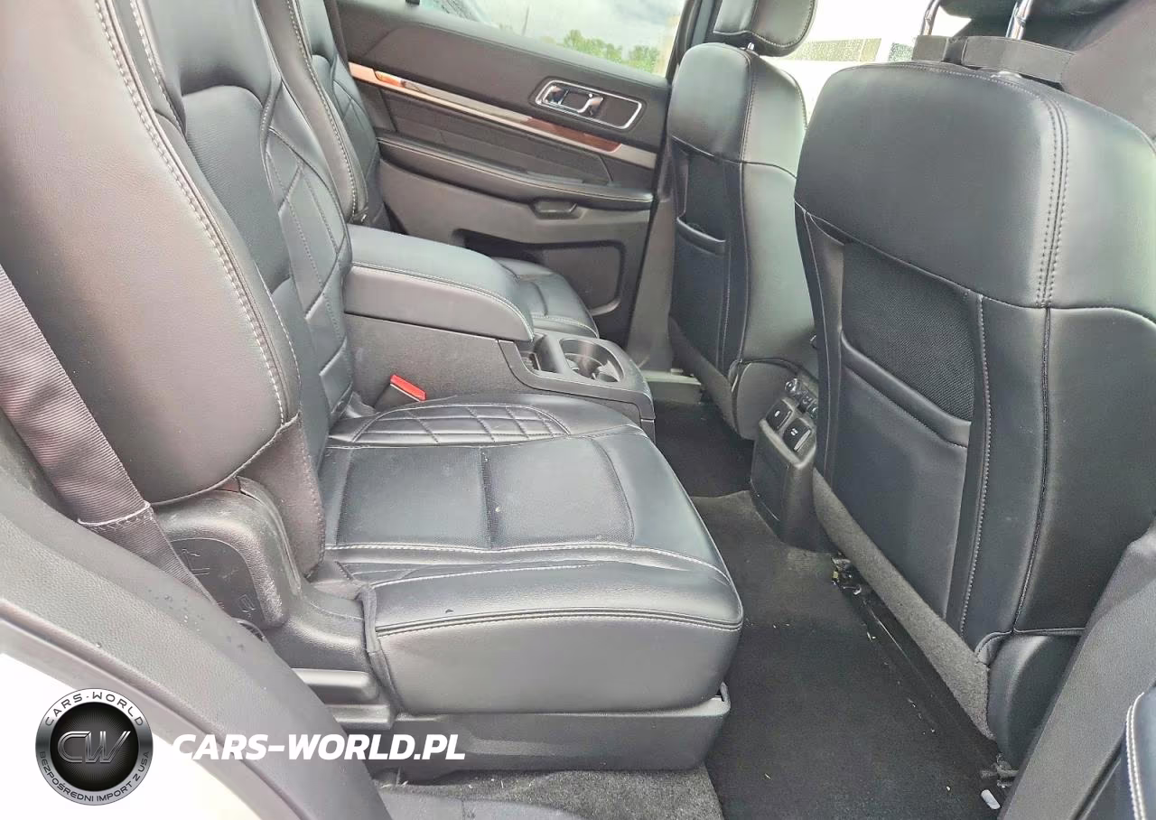 2017 Ford Explorer Platinum VIN:1FM5K8HT4HGD16819 - 11