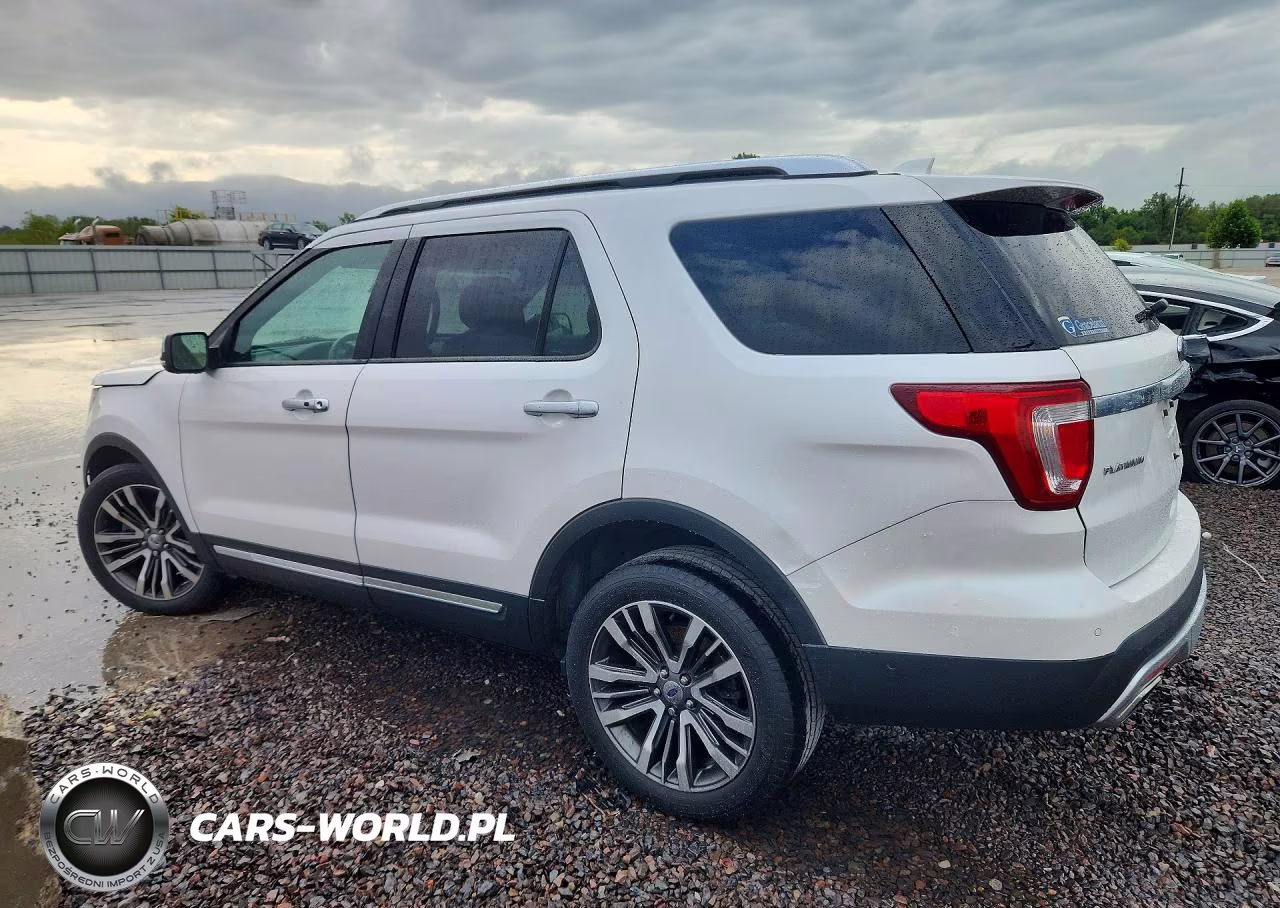 2017 Ford Explorer Platinum VIN:1FM5K8HT4HGD16819 - 2