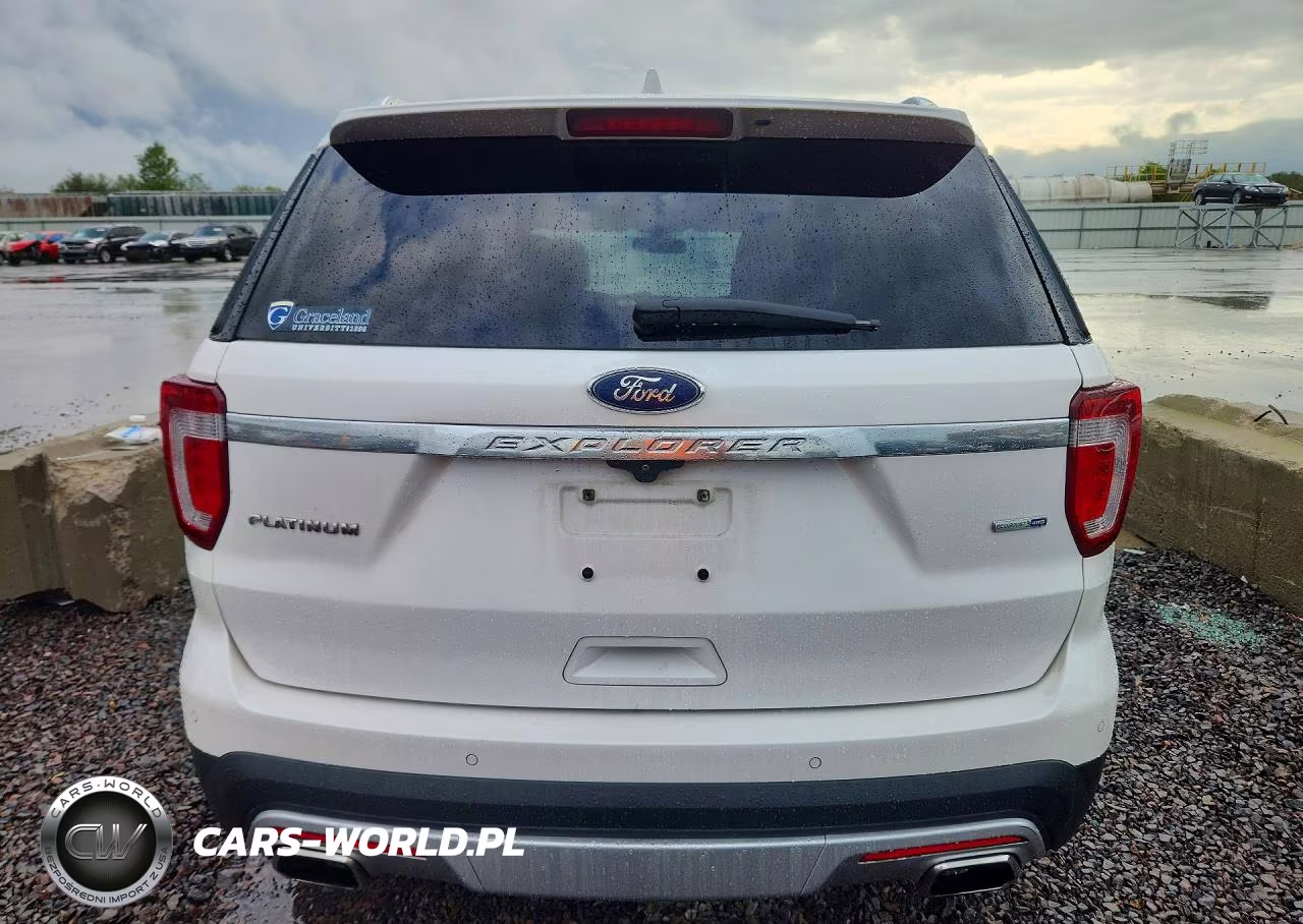 2017 Ford Explorer Platinum VIN:1FM5K8HT4HGD16819 - 6
