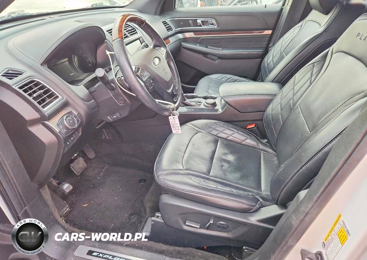 2017 Ford Explorer Platinum VIN:1FM5K8HT4HGD16819 - 7