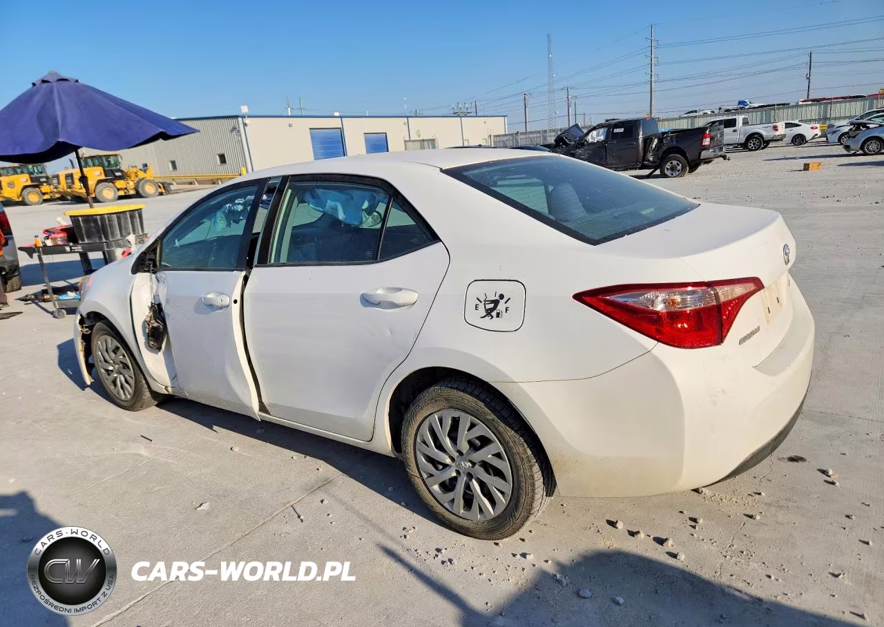 2017 Toyota Corolla Le VIN:2T1BURHE1HC748825 - 2