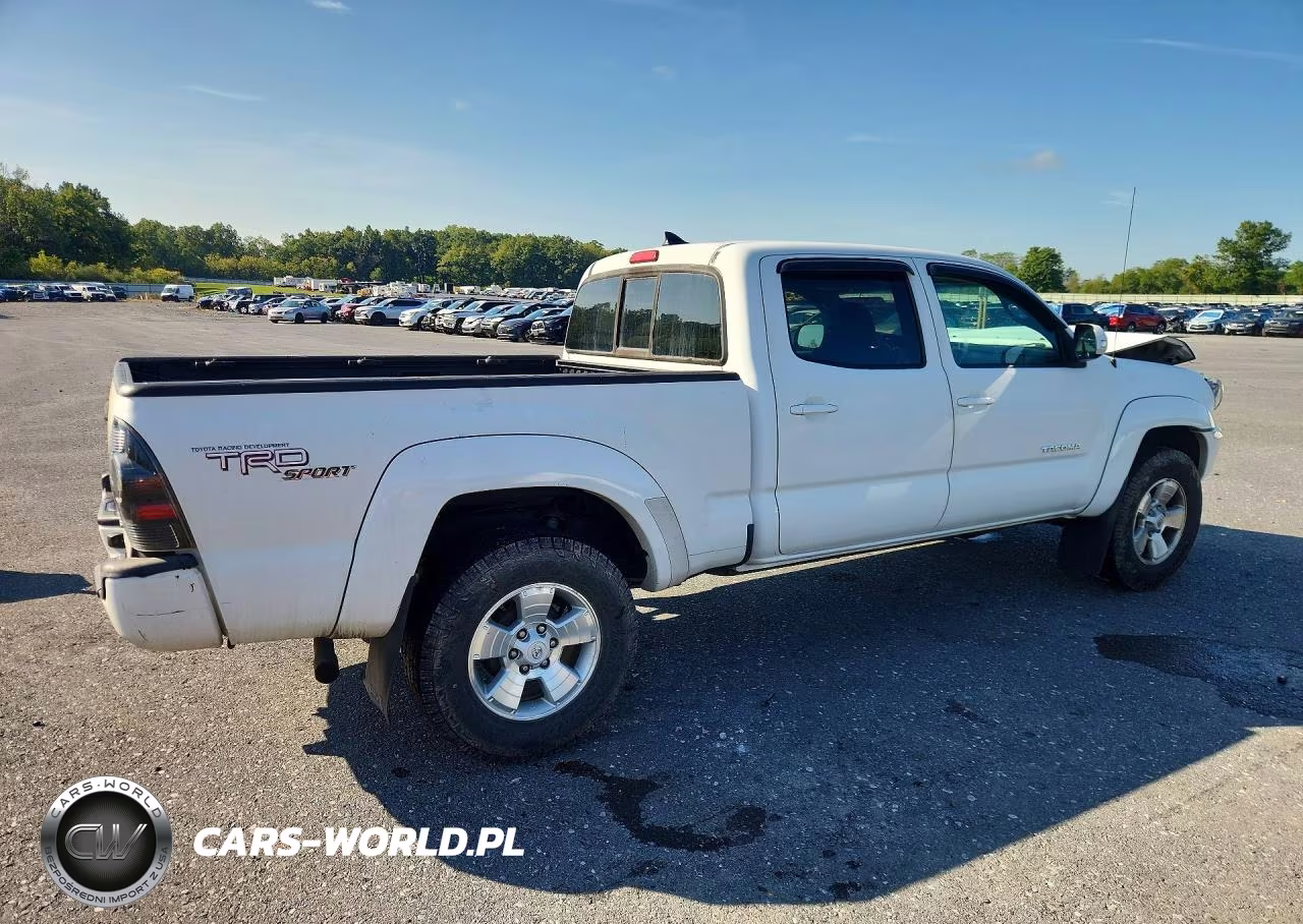 2012 Toyota Tacoma Double Cab Long Bed VIN:3TMMU4FN8CM047441 - 3