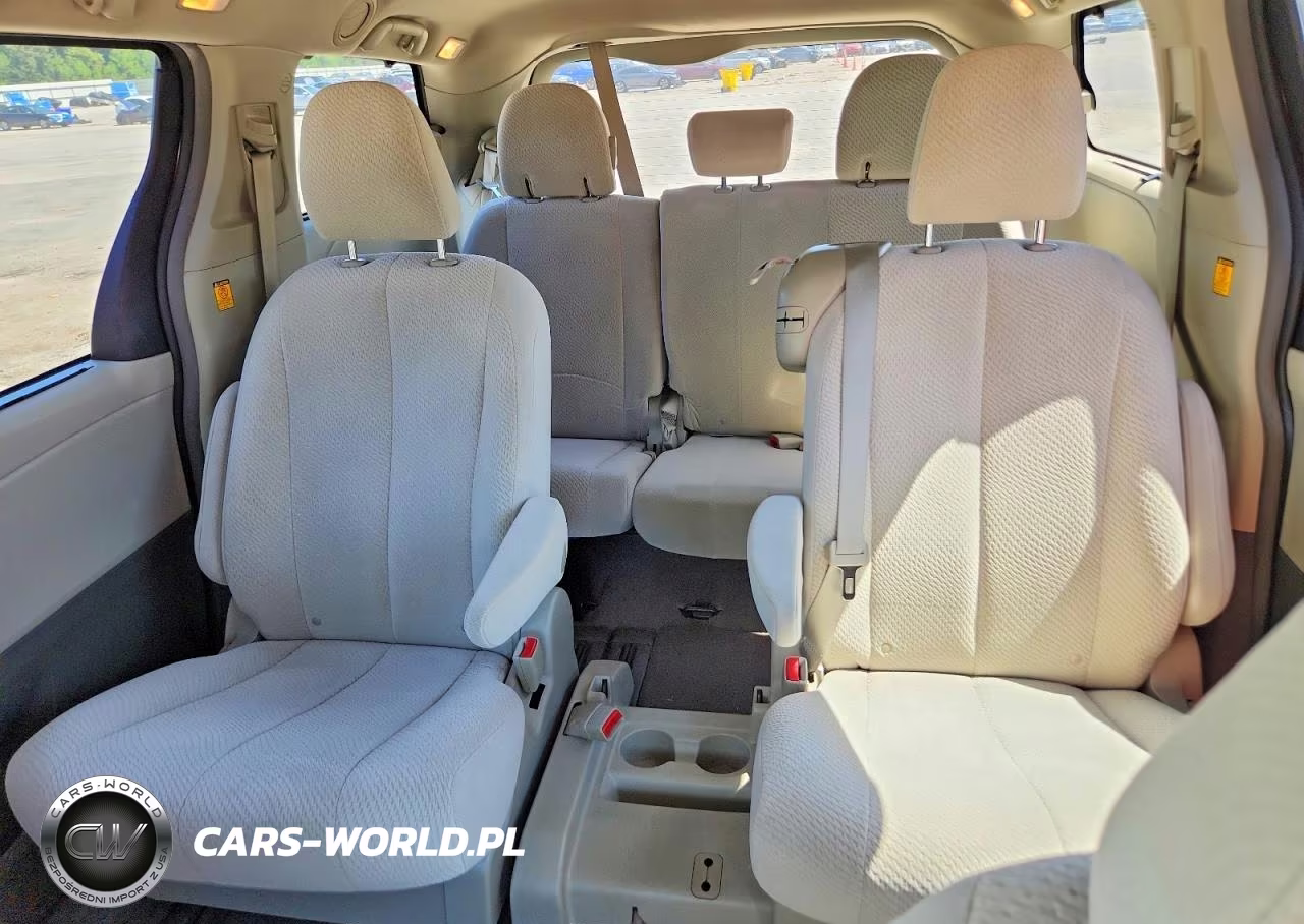 2011 Toyota Sienna Le VIN:5TDKK3DC6BS141048 - 10