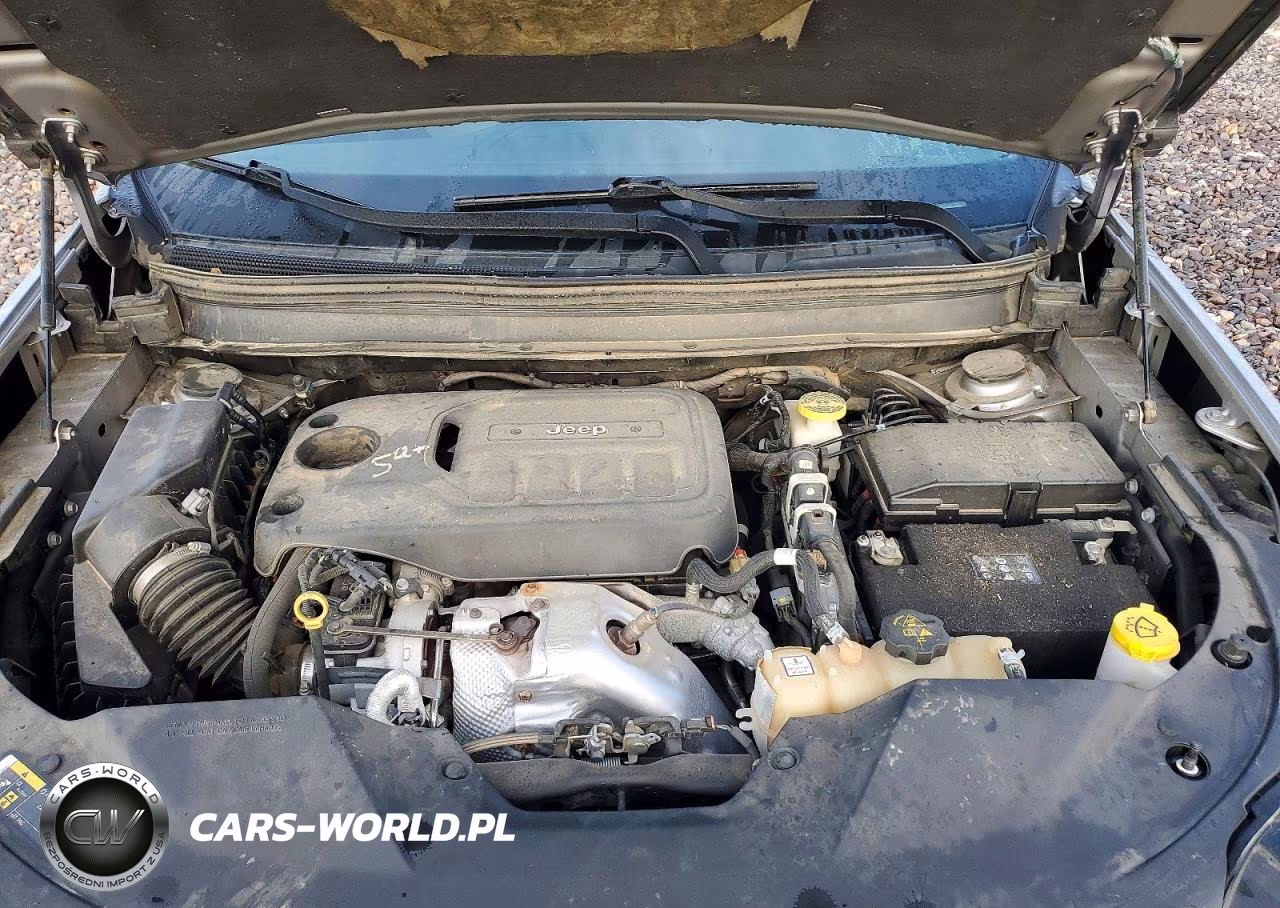2019 Jeep Cherokee Latitude Plus VIN:1C4PJMLN9KD259432 - 12