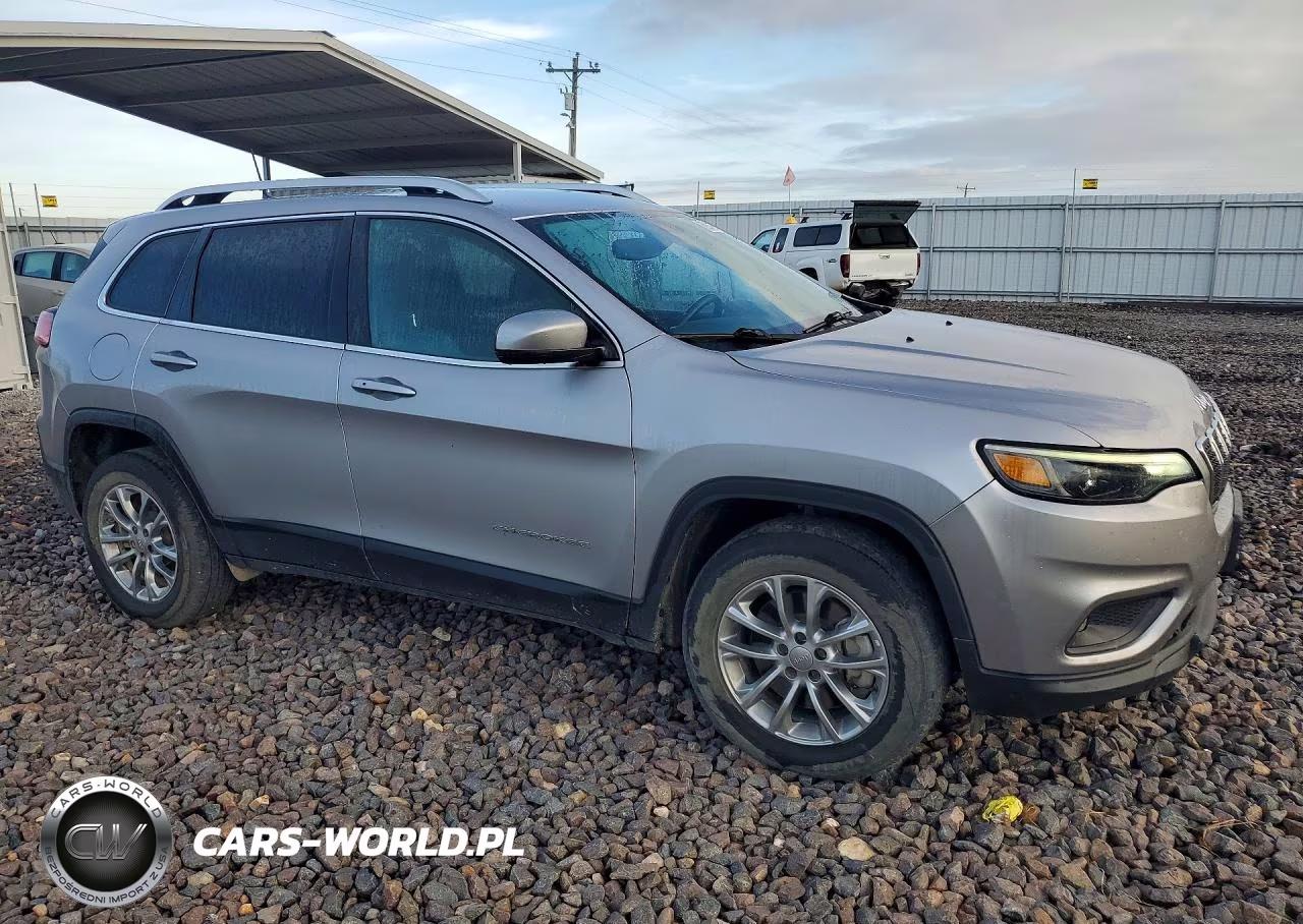 2019 Jeep Cherokee Latitude Plus VIN:1C4PJMLN9KD259432 - 4