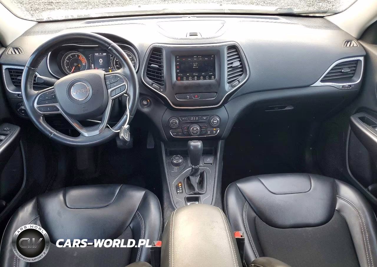 2019 Jeep Cherokee Latitude Plus VIN:1C4PJMLN9KD259432 - 8