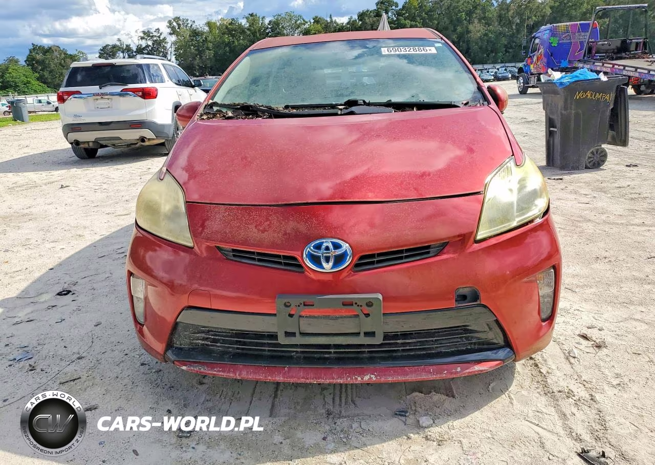 2012 Toyota Prius Two VIN:JTDKN3DU2C1521874 - 5