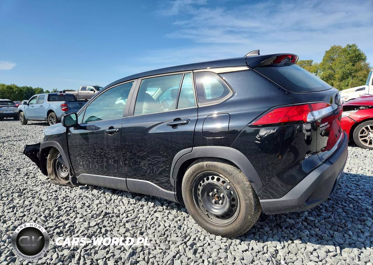 2023 Toyota Corolla Cross L VIN:7MUAAABG3PV044721 - 2
