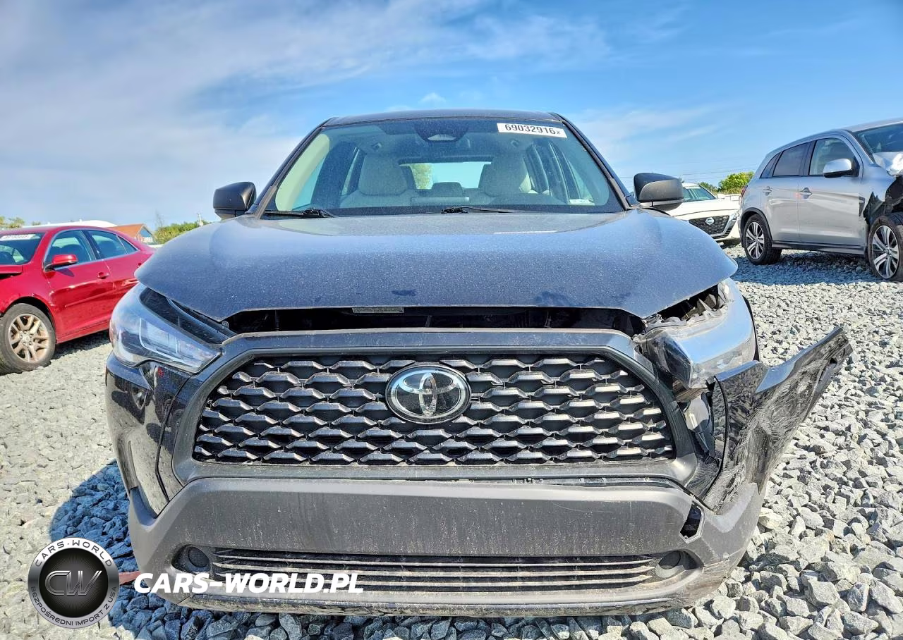 2023 Toyota Corolla Cross L VIN:7MUAAABG3PV044721 - 5