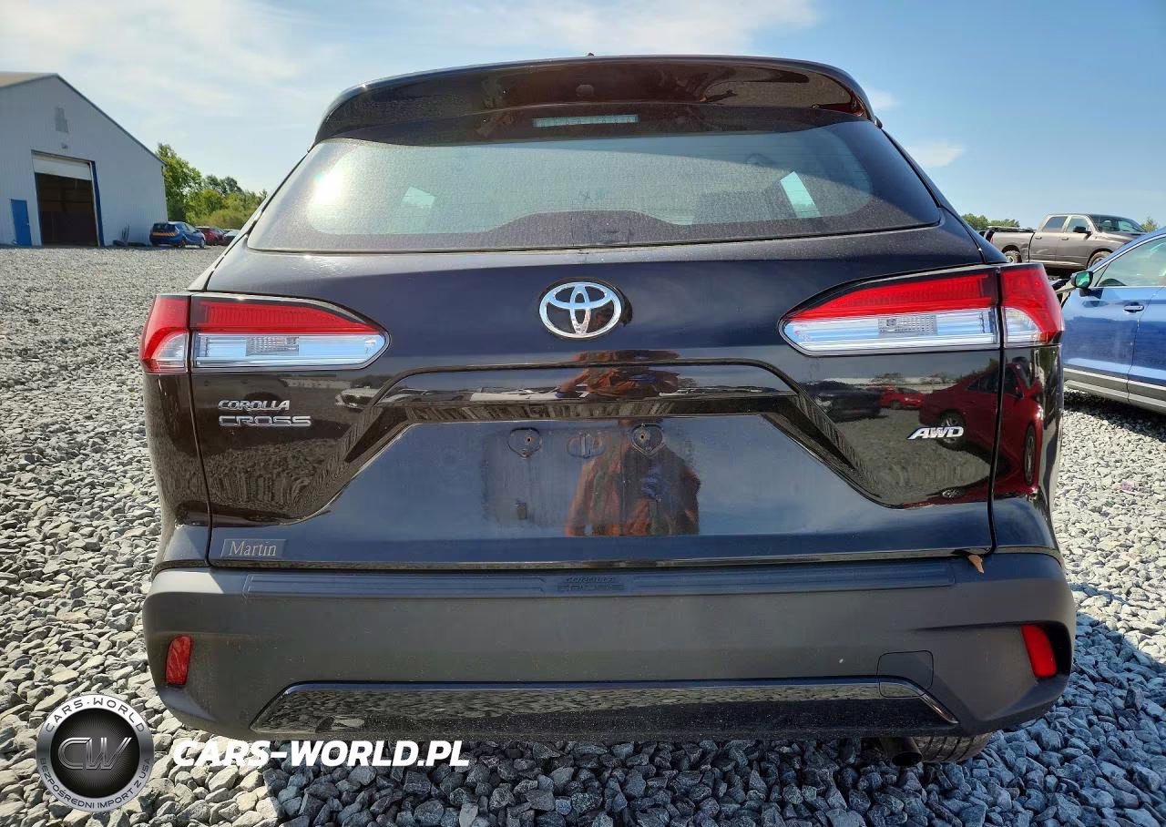 2023 Toyota Corolla Cross L VIN:7MUAAABG3PV044721 - 6