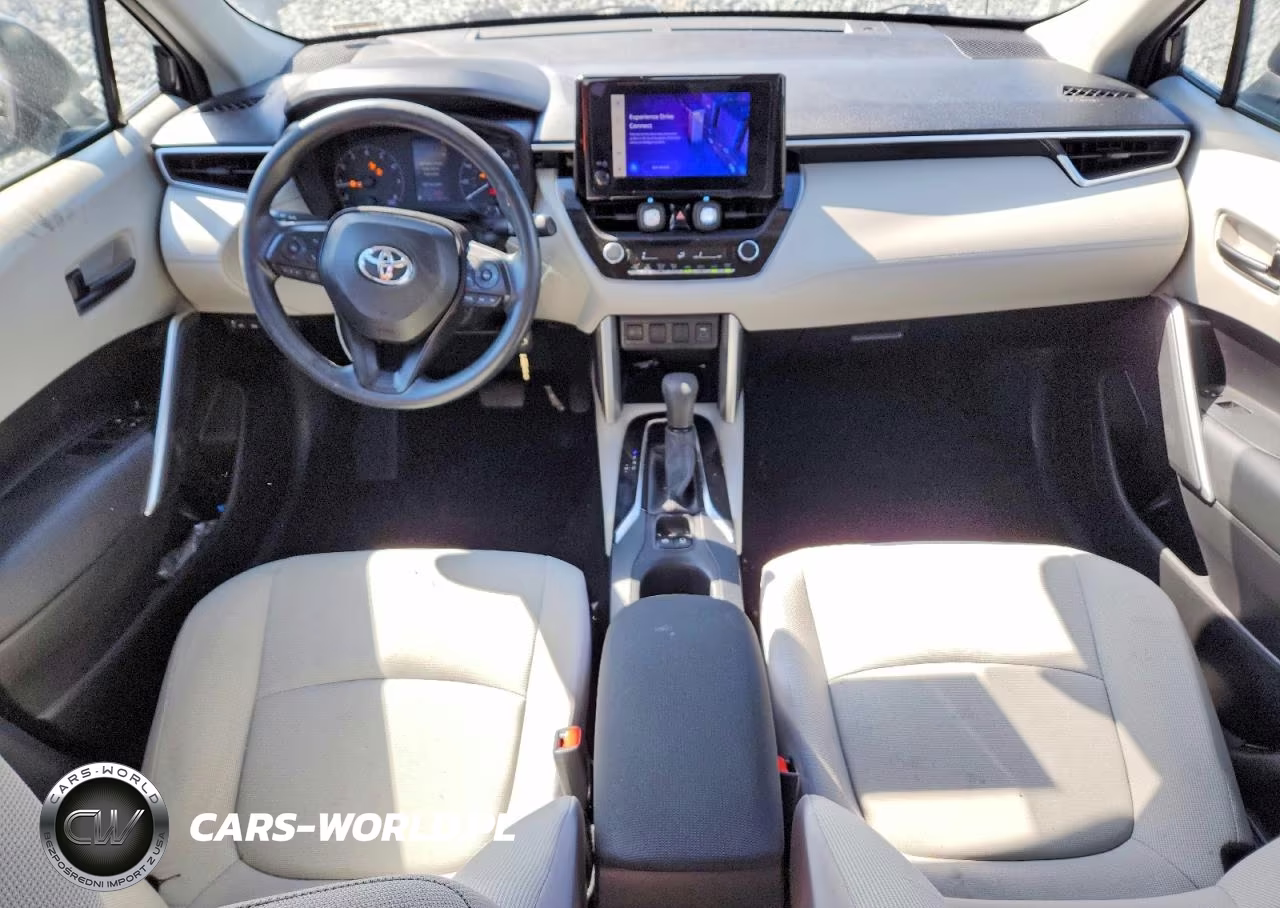 2023 Toyota Corolla Cross L VIN:7MUAAABG3PV044721 - 8