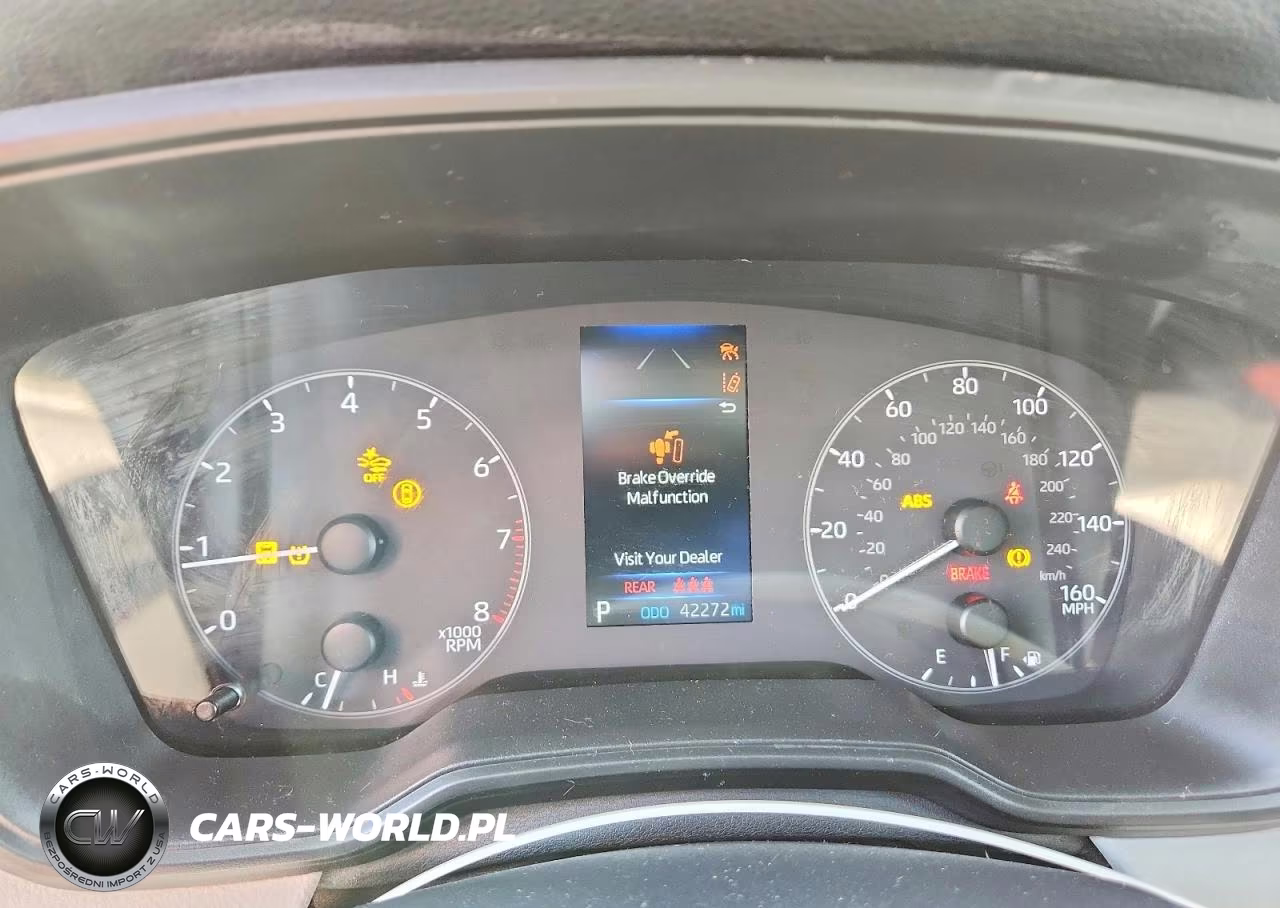 2023 Toyota Corolla Cross L VIN:7MUAAABG3PV044721 - 9