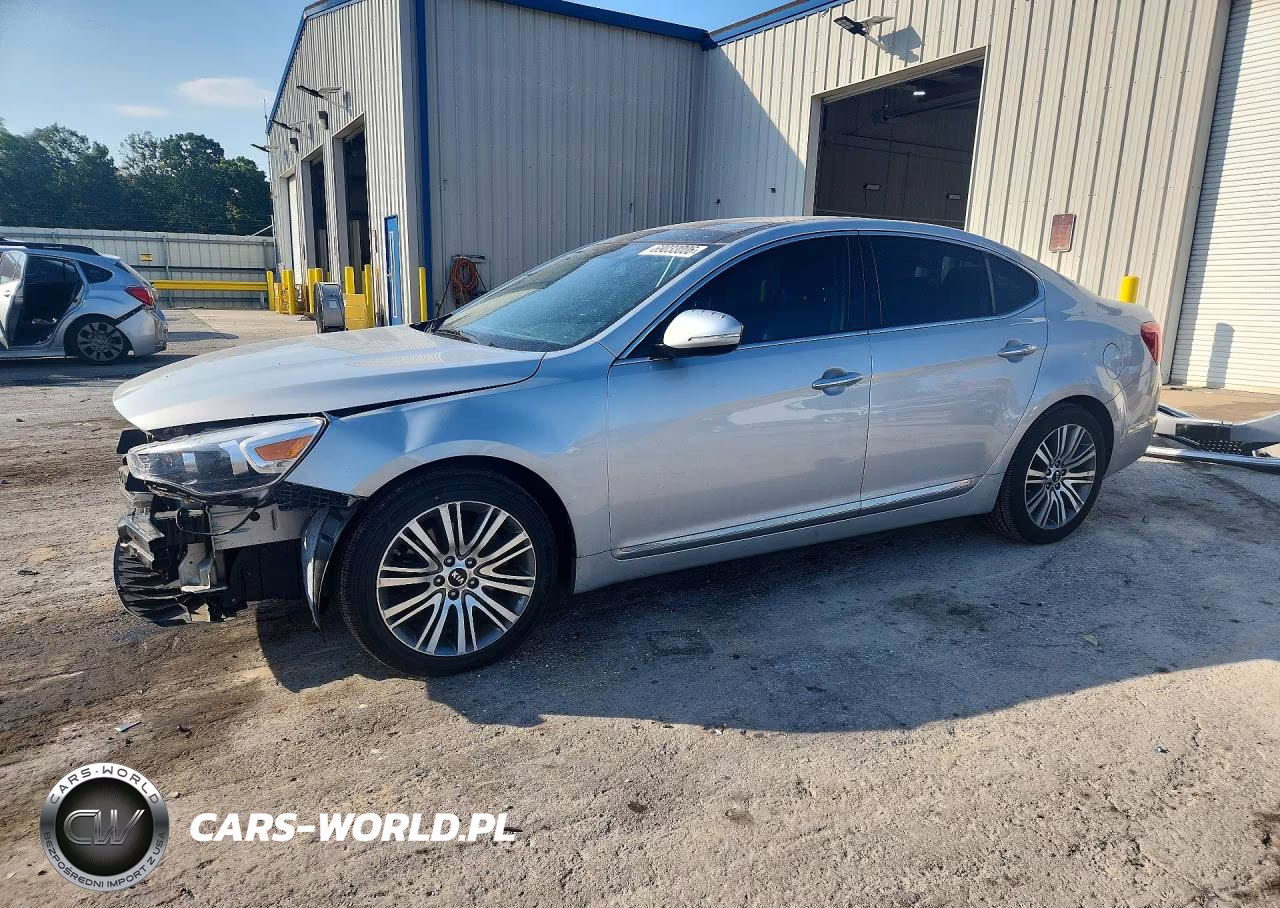 2016 Kia Cadenza Luxury