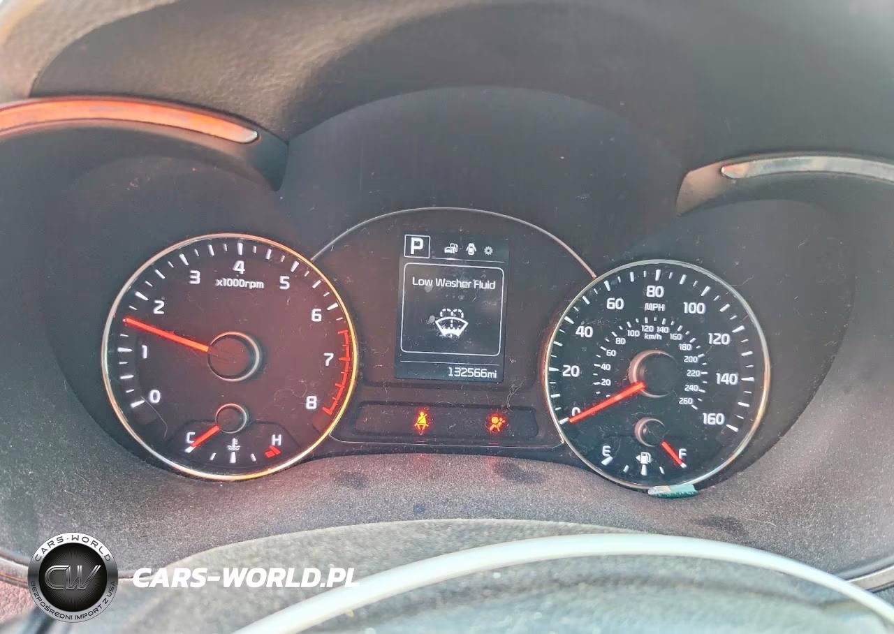 2017 Kia Forte Lx VIN:3KPFL4A76HE069265 - 9