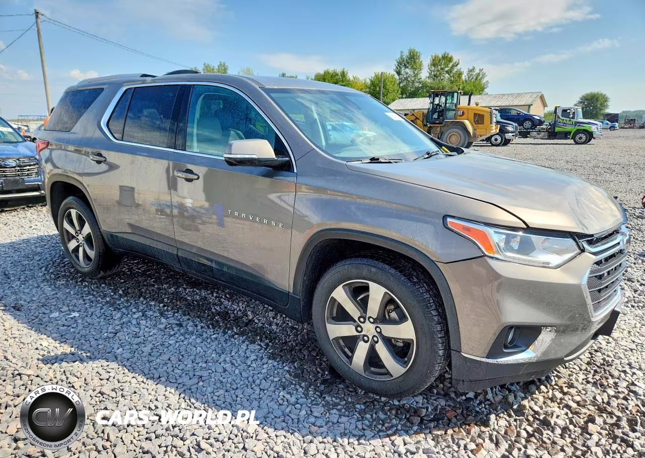 2018 Chevrolet Traverse Lt VIN:1GNEVHKW2JJ130789 - 4