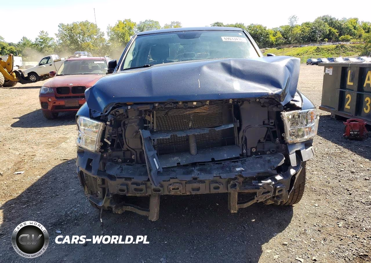 2019 Ram 1500 Classic Tradesman VIN:1C6RR7FT7KS626411 - 5