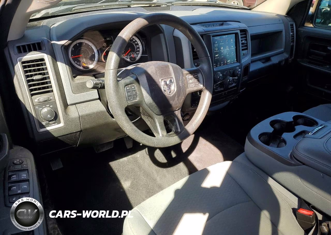 2019 Ram 1500 Classic Tradesman VIN:1C6RR7FT7KS626411 - 8
