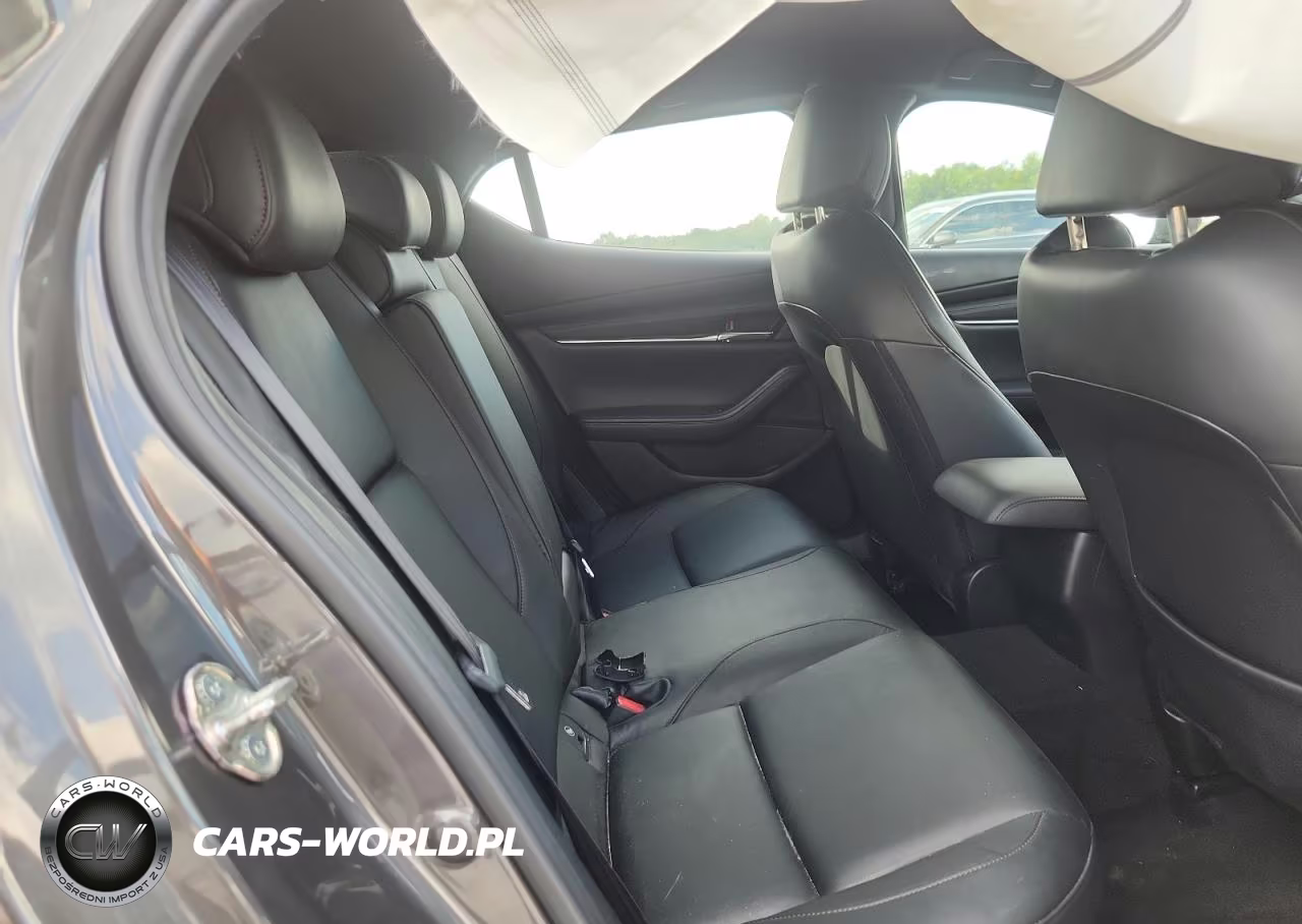 2019 Mazda 3 Preferred VIN:JM1BPBMM2K1135250 - 10