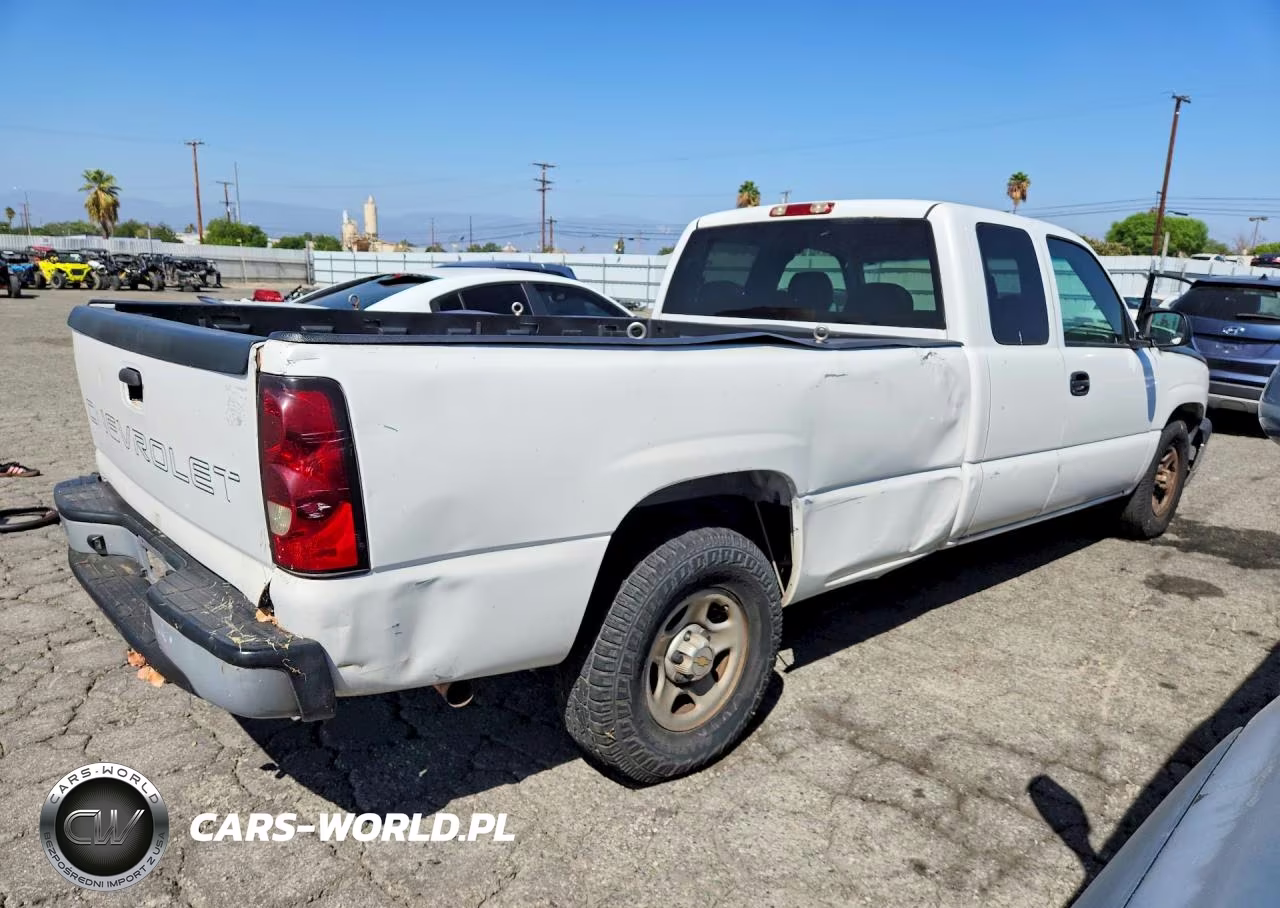 2004 Chevrolet Silverado C1500 VIN:1GCEC19T84E200455 - 3