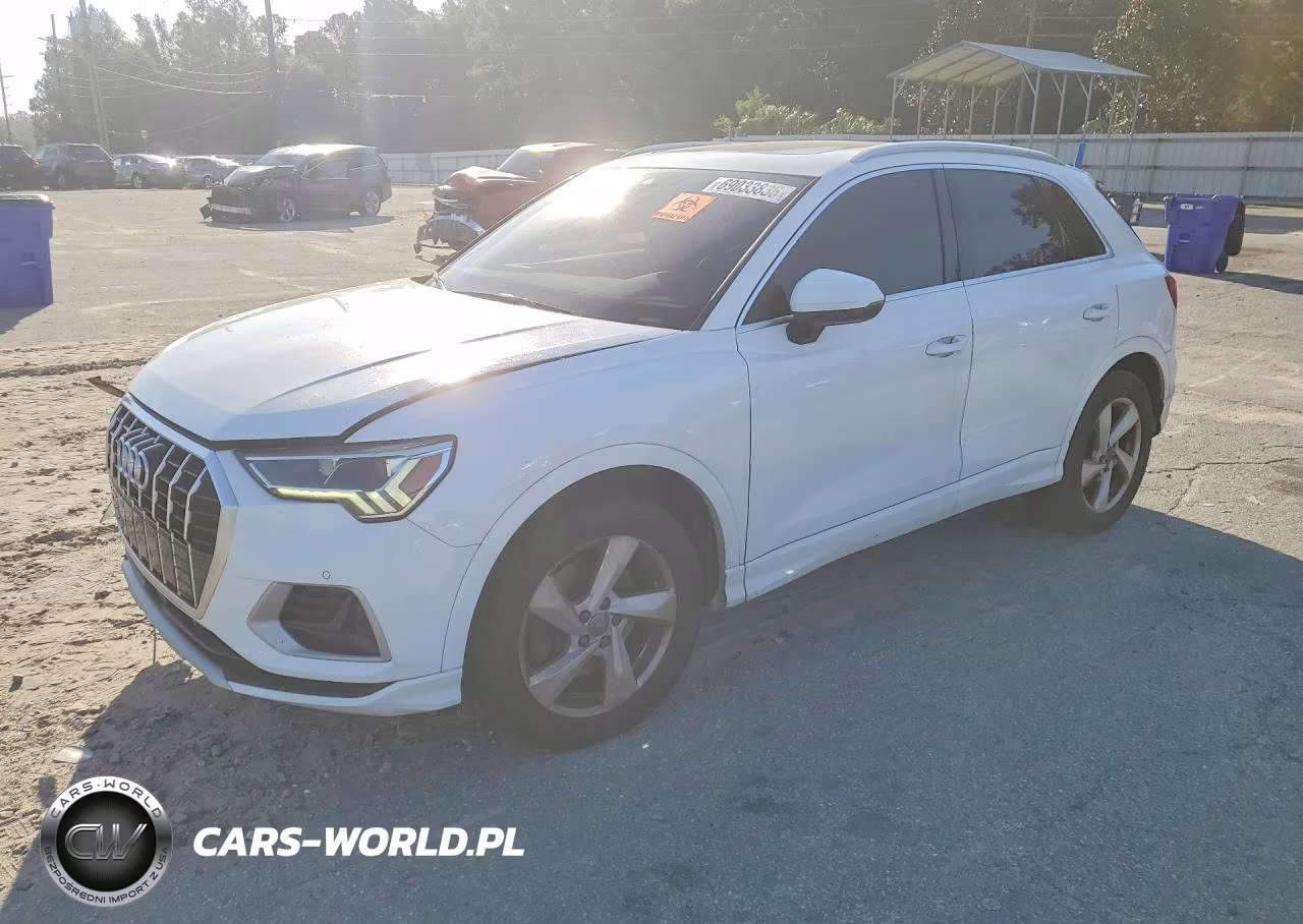 2020 Audi Q3 Premium Plus VIN:WA1BECF38L1046522 - 1