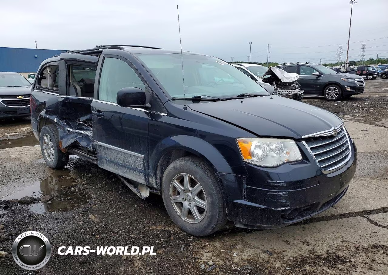 2010 Chrysler Town & Country Touring VIN:2A4RR5D15AR141760 - 4