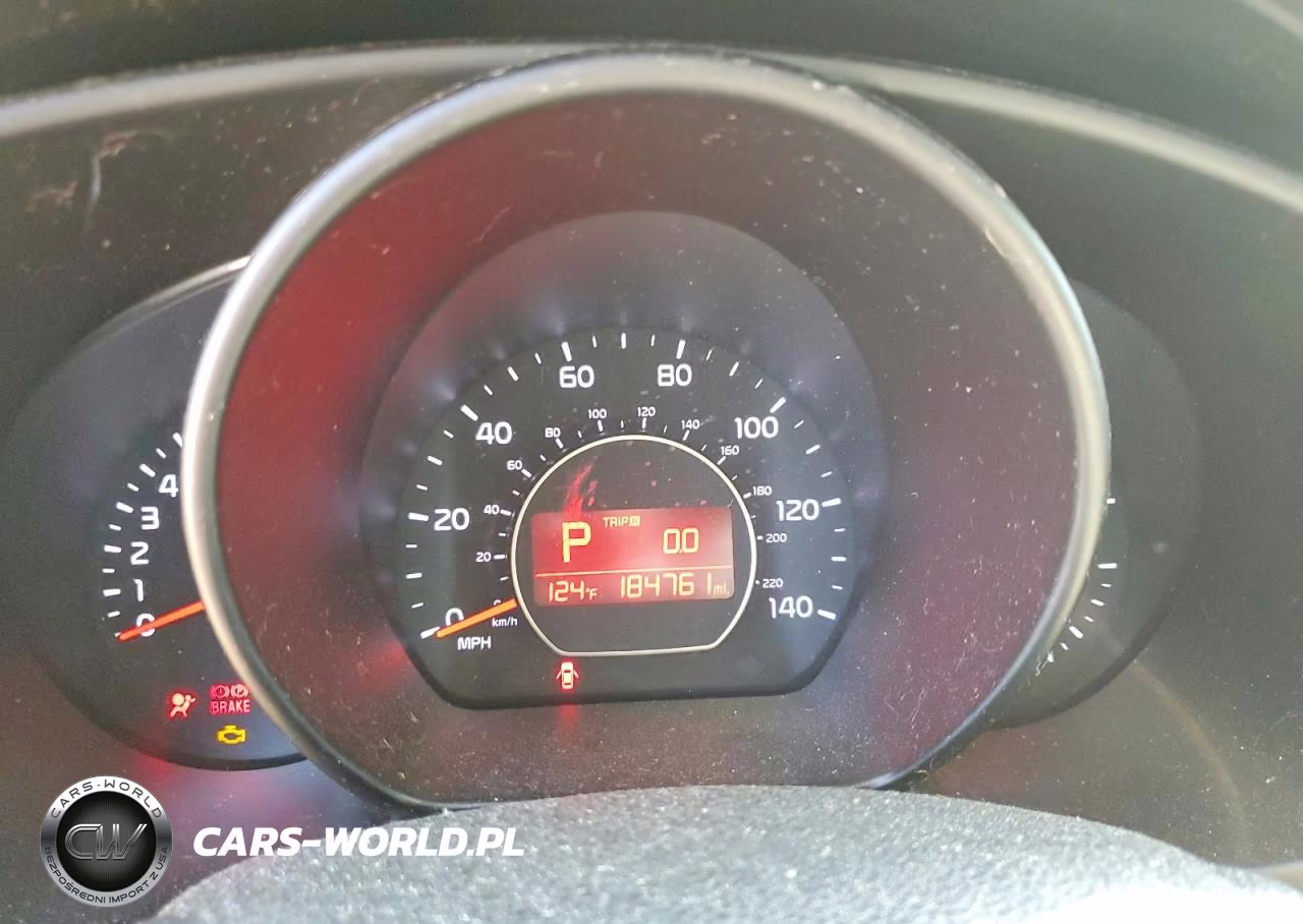 2016 Kia Soul + VIN:KNDJP3A54G7240035 - 9