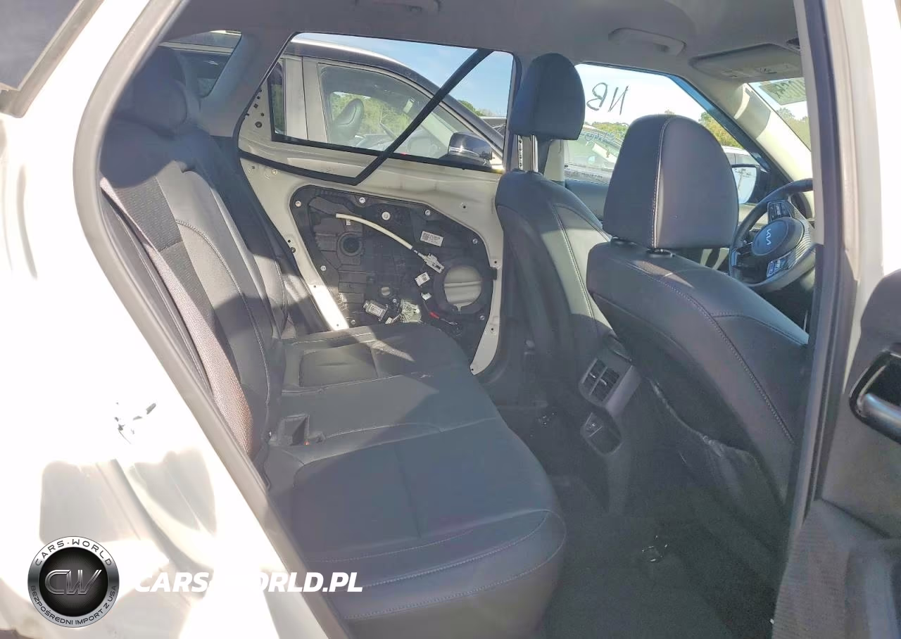 2022 Kia Seltos Sx VIN:KNDETCA23N7343656 - 10