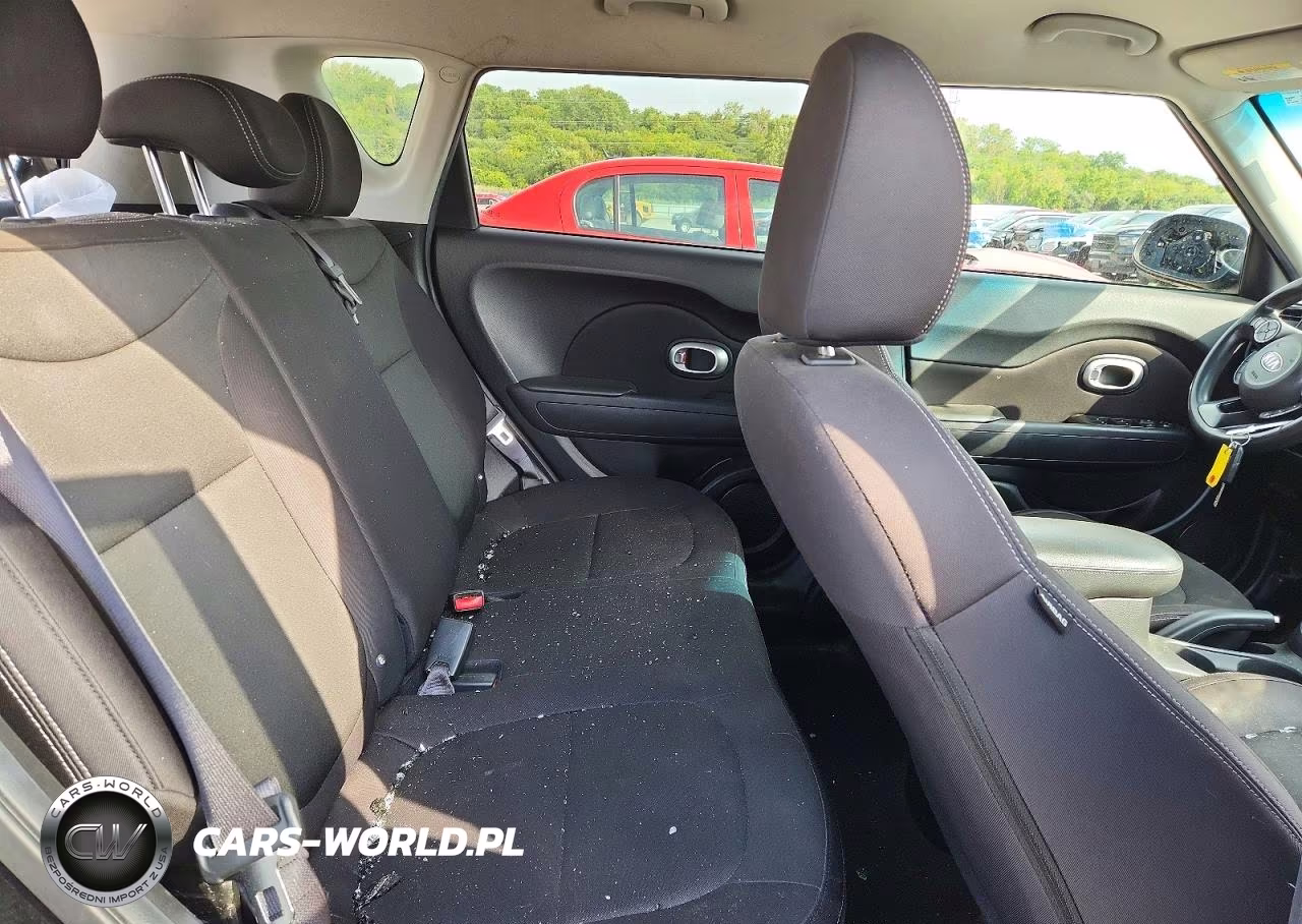 2015 Kia Soul Base VIN:KNDJN2A21F7203240 - 10