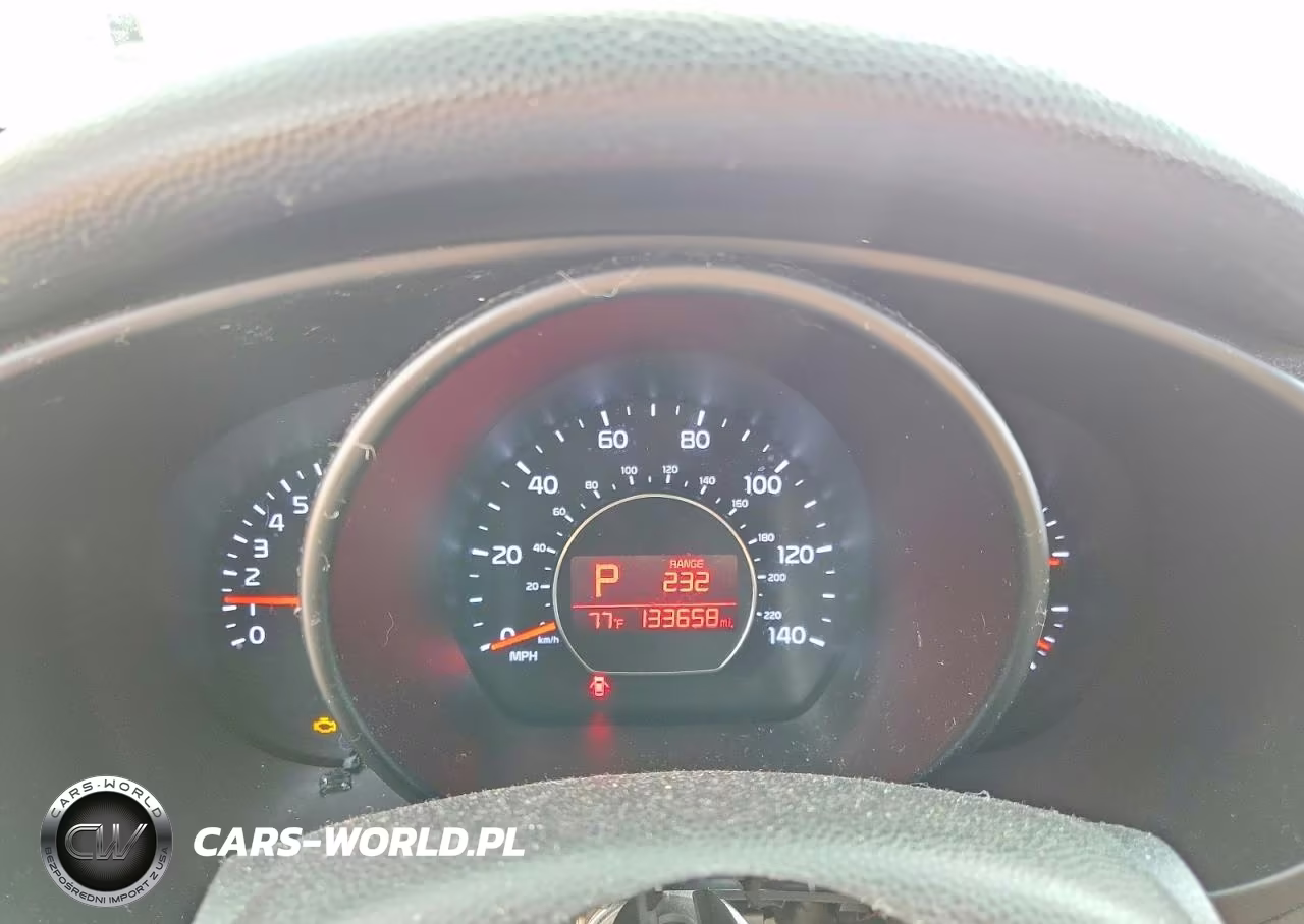 2015 Kia Soul Base VIN:KNDJN2A21F7203240 - 9