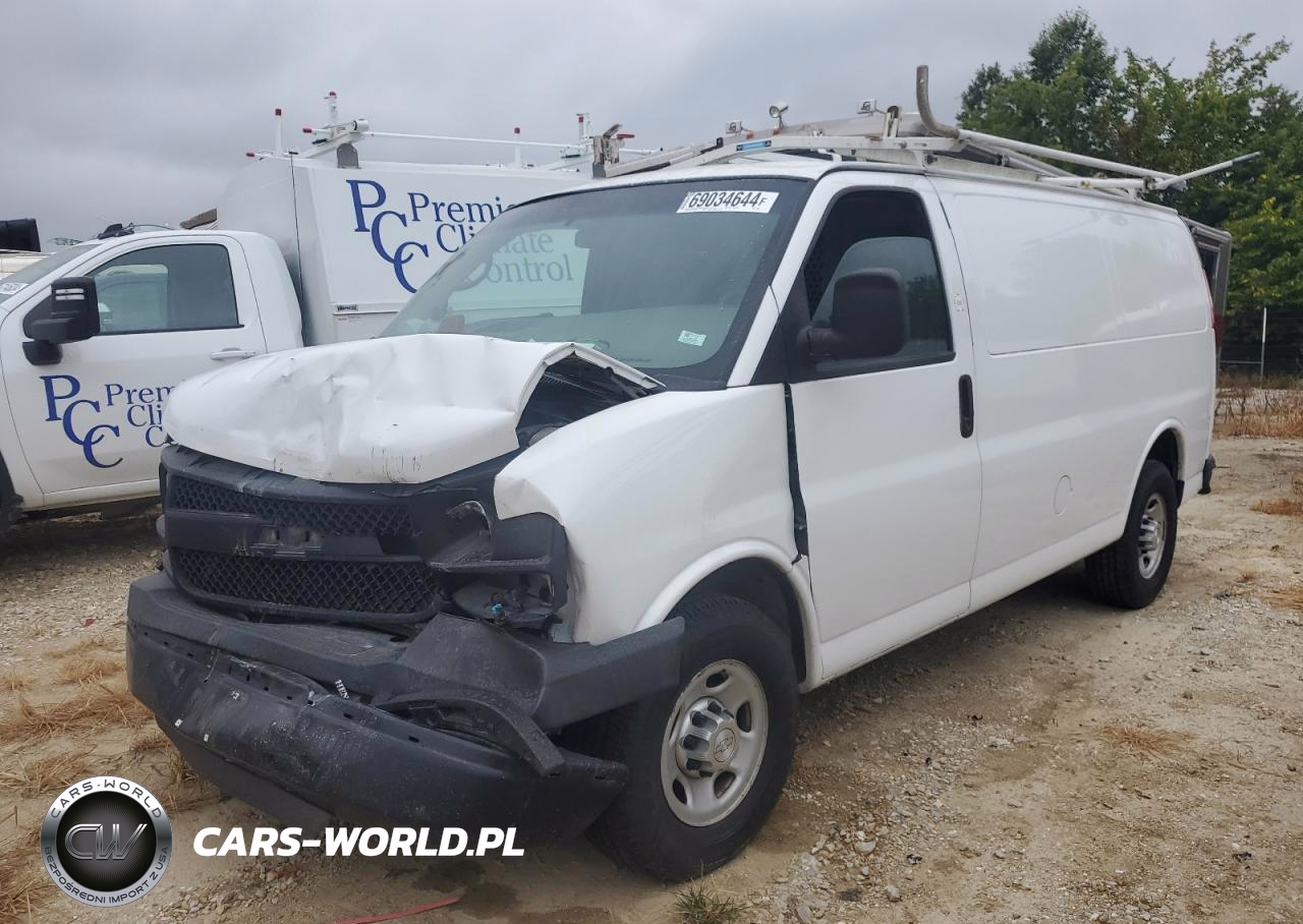 2015 Chevrolet Express G2500