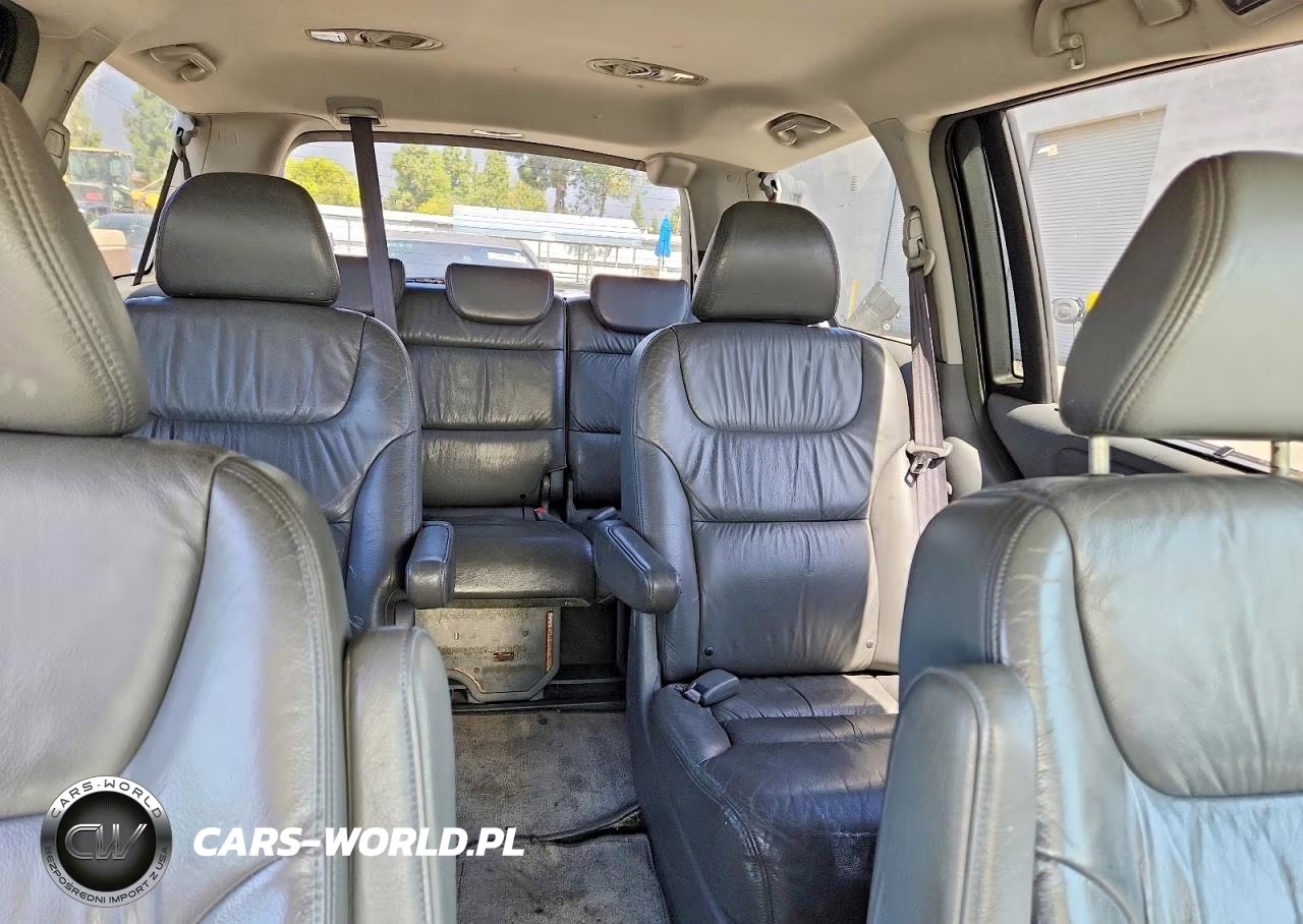 2005 Honda Odyssey Touring VIN:5FNRL38835B043198 - 10