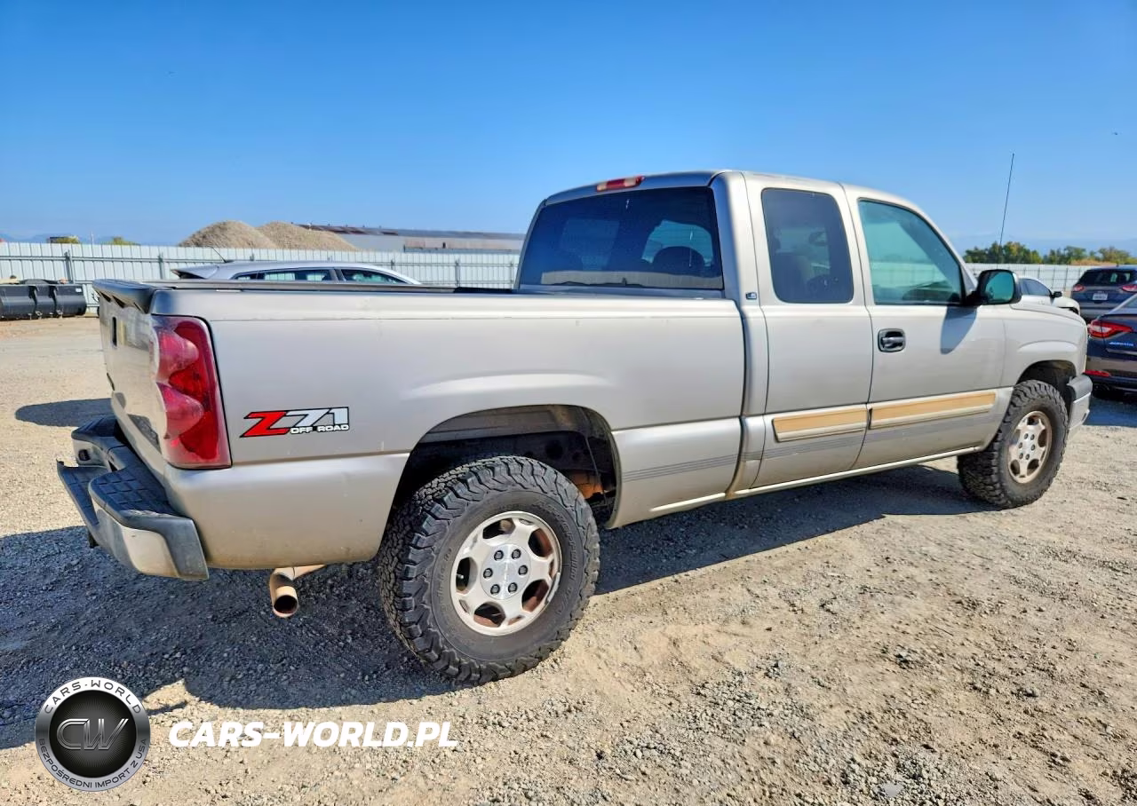 2003 Chevrolet Silverado K1500 VIN:1GCEK19T83E183917 - 3