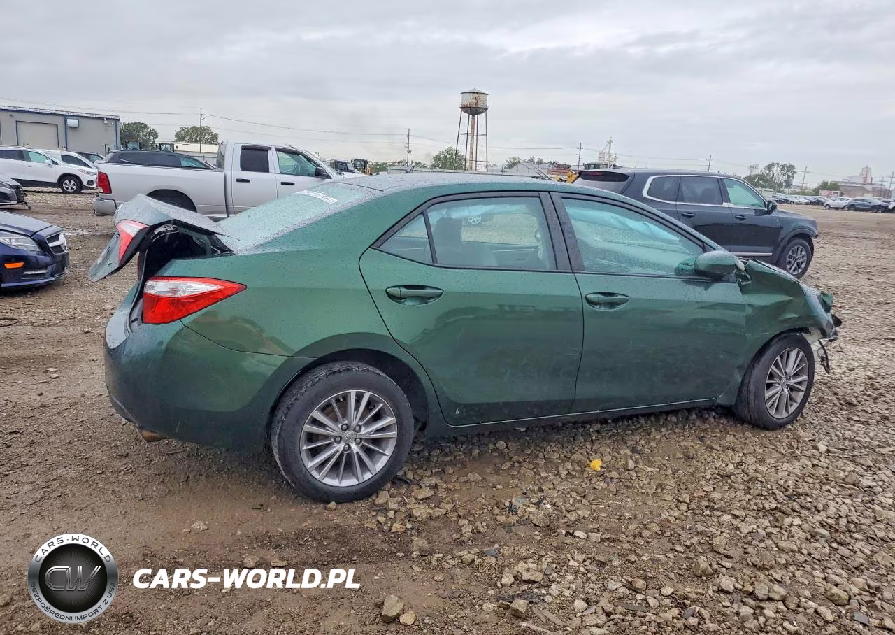 2014 Toyota Corolla Le Plus VIN:5YFBURHE3EP048770 - 3