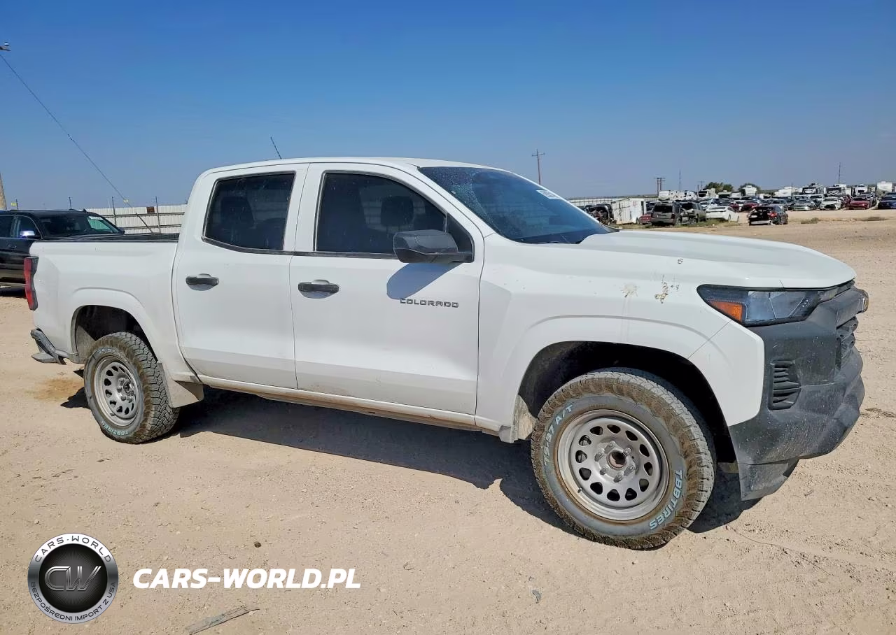 2024 Chevrolet Colorado VIN:1GCGSBEC0R1242303 - 4