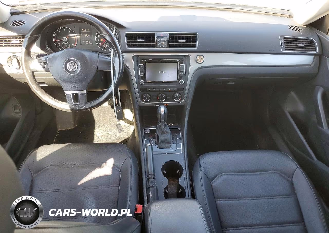 2015 Volkswagen Passat S VIN:1VWAS7A33FC122310 - 8