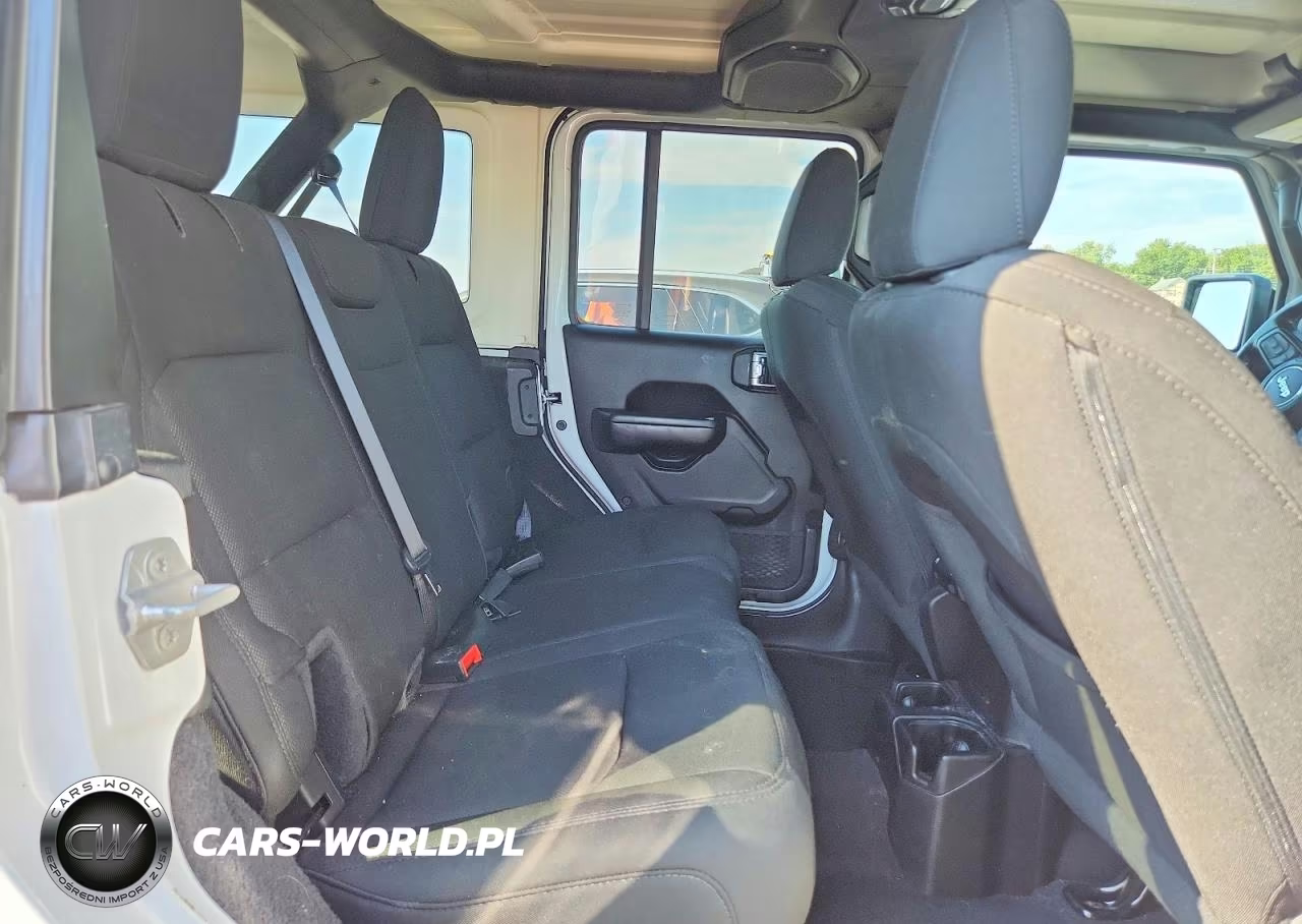 2020 Jeep Wrangler Unlimited Sport VIN:1C4HJXDN1LW173820 - 11
