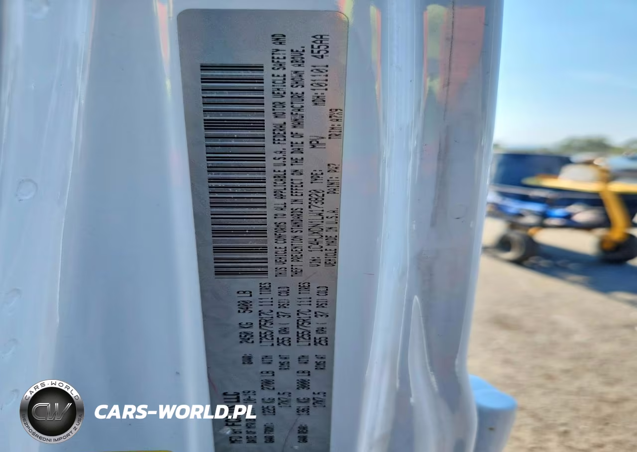 2020 Jeep Wrangler Unlimited Sport VIN:1C4HJXDN1LW173820 - 13