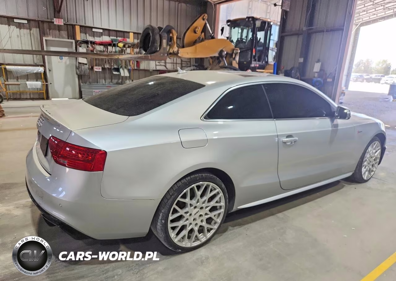 2013 Audi S5 Premium Plus VIN:WAUCGAFRXDA034402 - 3