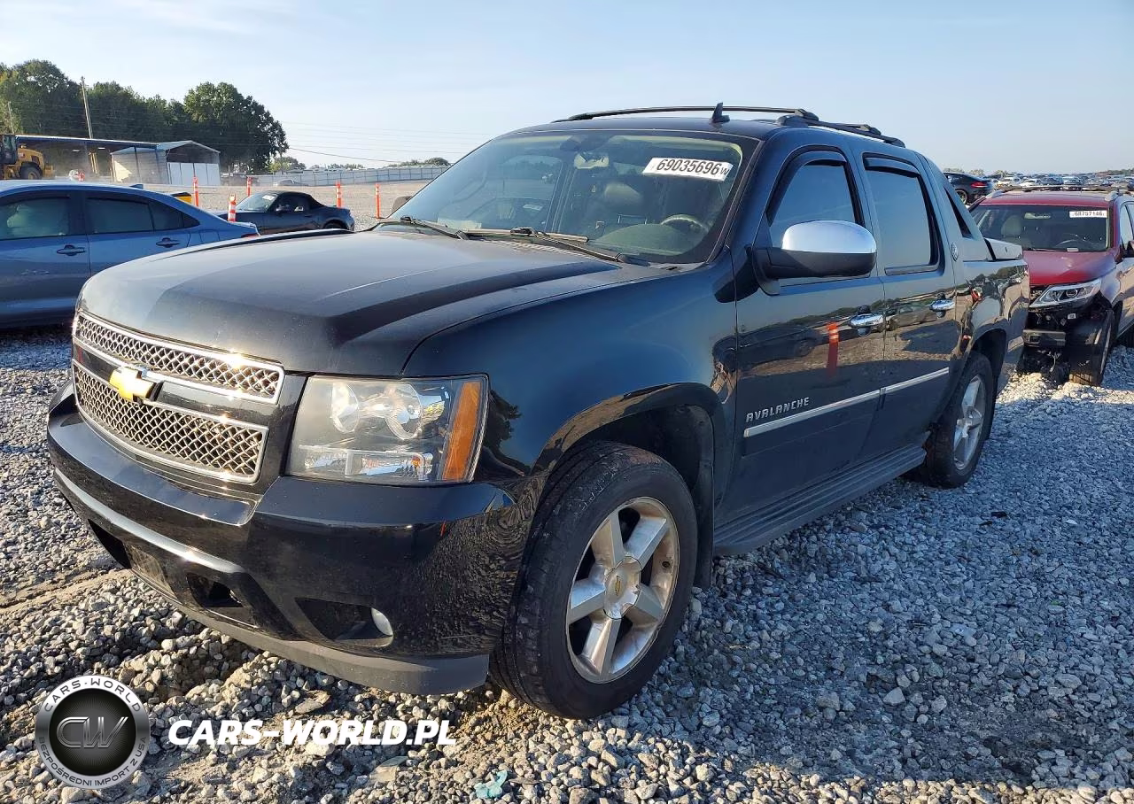 2013 Chevrolet Avalanche Ltz – zdjęcie 1 z 12