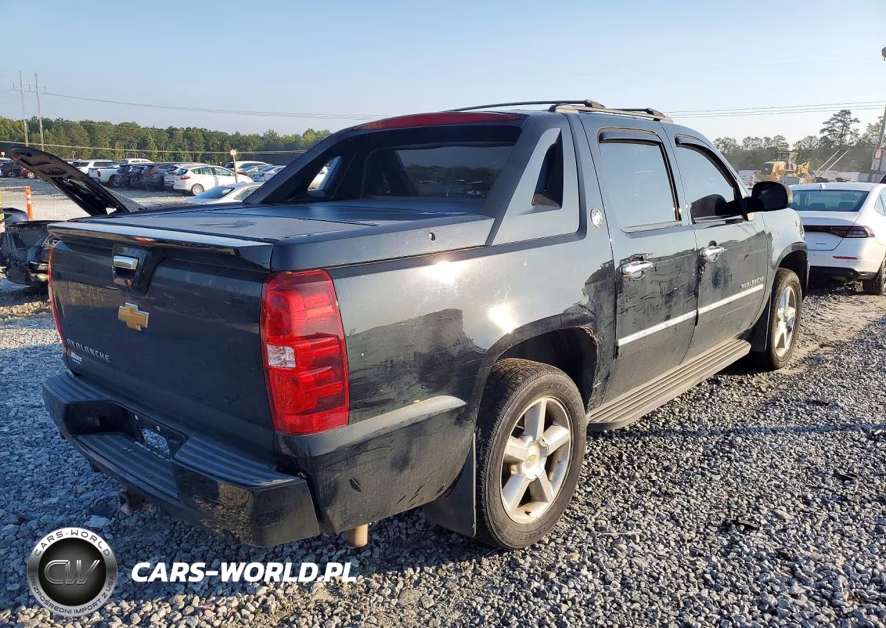 2013 Chevrolet Avalanche Ltz VIN:3GNTKGE78DG250889 - 3