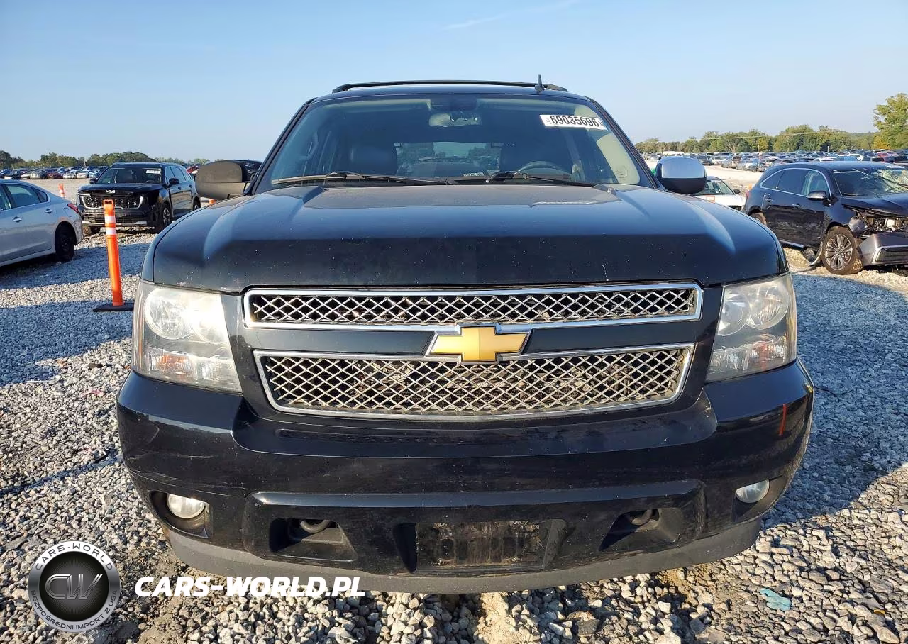 2013 Chevrolet Avalanche Ltz VIN:3GNTKGE78DG250889 - 5