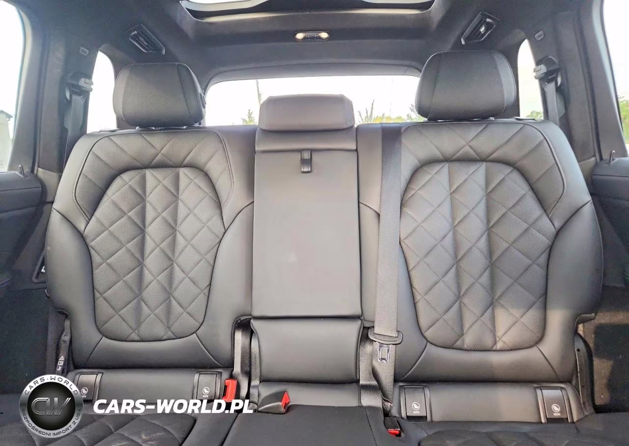 2024 BMW X7 xDrive40I VIN:5UX23EM0XR9S73302 - 10