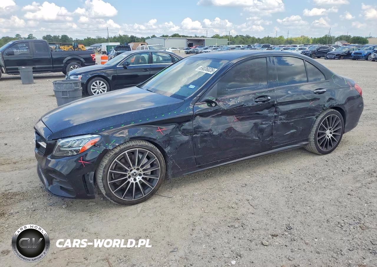 2019 Mercedes-Benz C 300